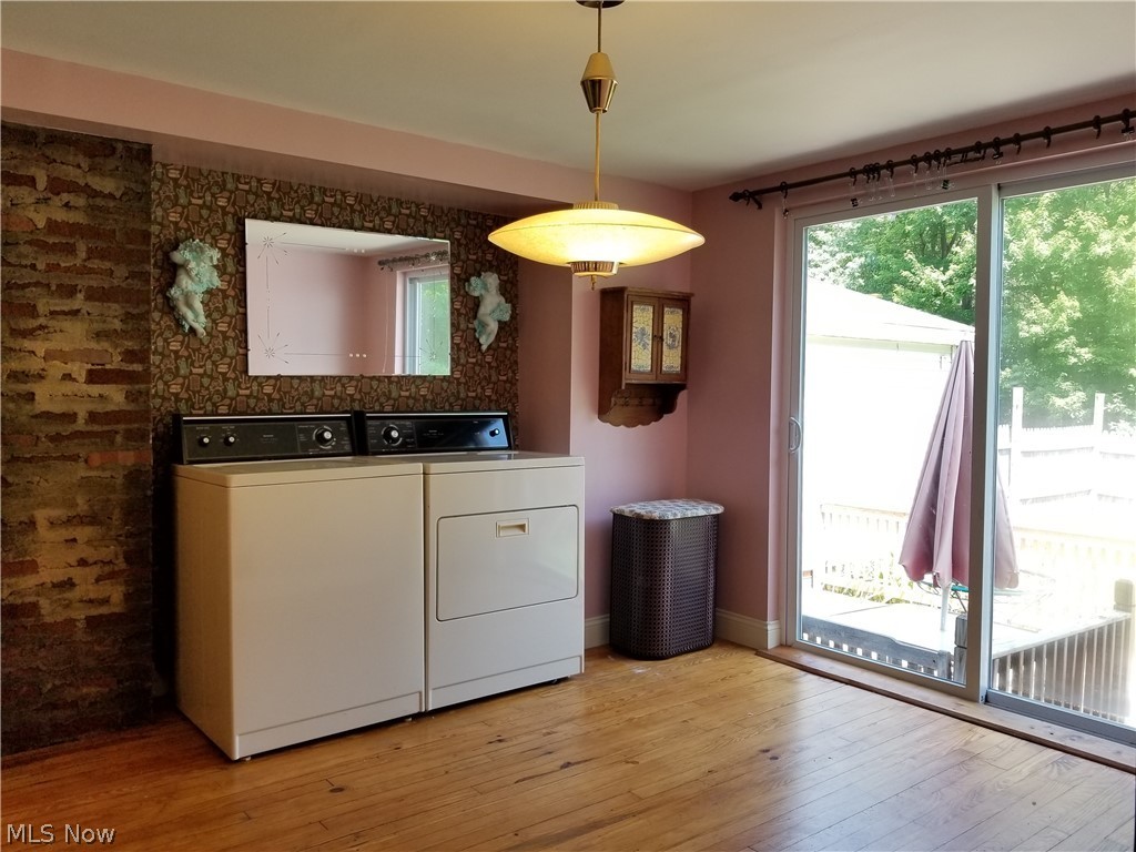 Ravenna Bldg Co - Residential Lease