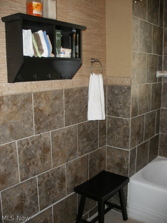 John E Ensigns Lakewood Sub - Residential