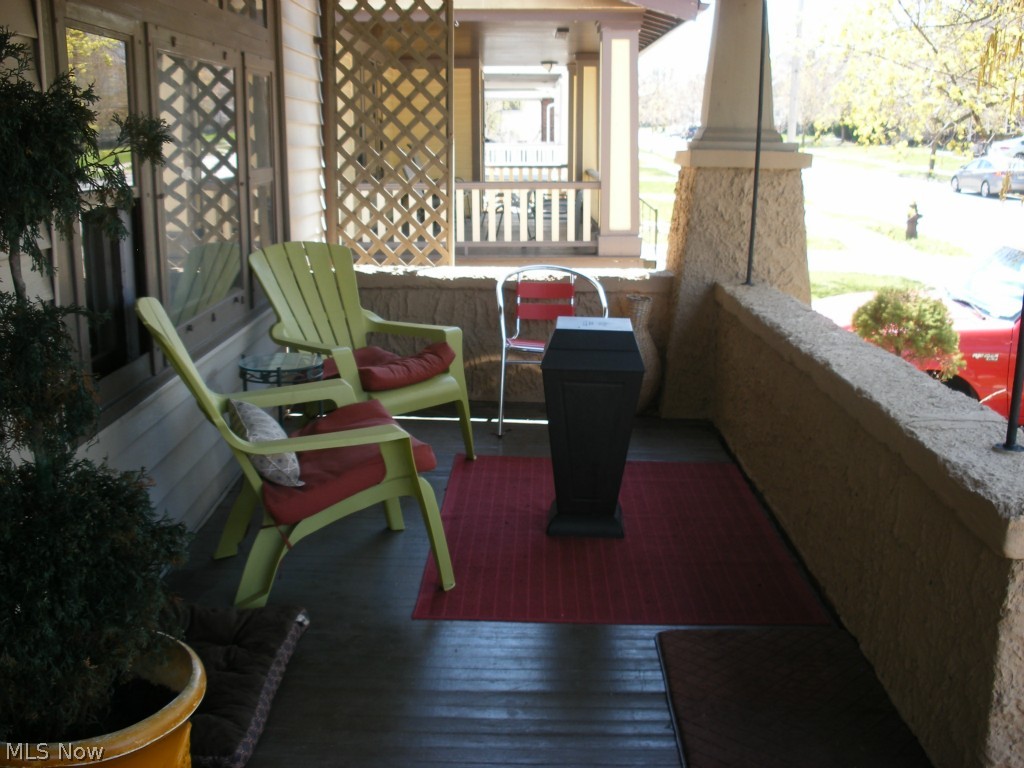 John E Ensigns Lakewood Sub - Residential