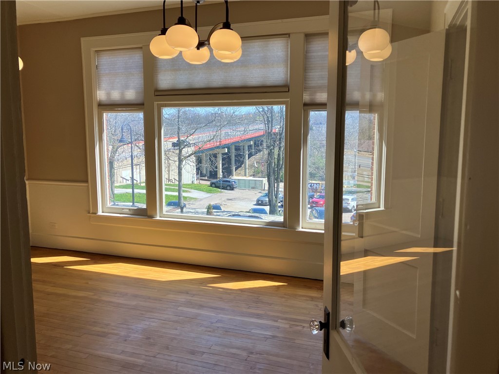 Cuyahoga Falls - Commercial Lease