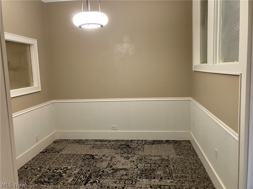 Cuyahoga Falls - Commercial Lease