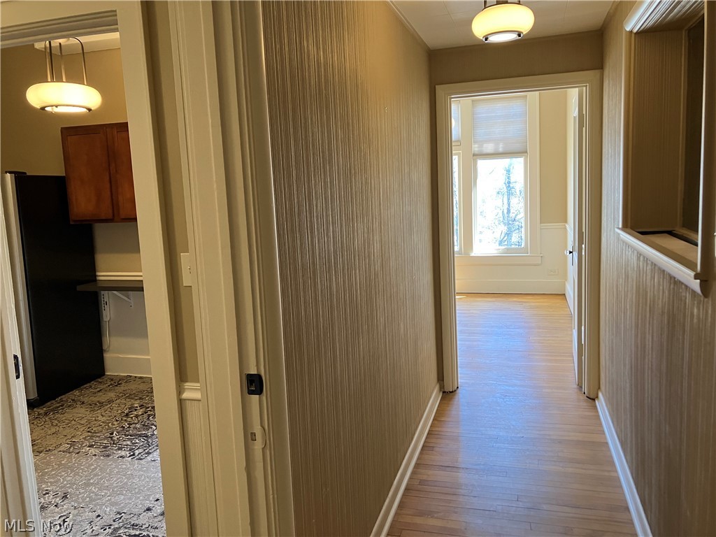 Cuyahoga Falls - Commercial Lease