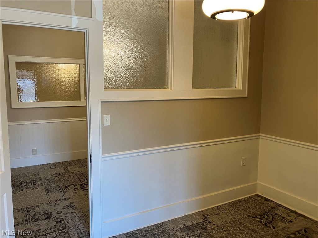 Cuyahoga Falls - Commercial Lease