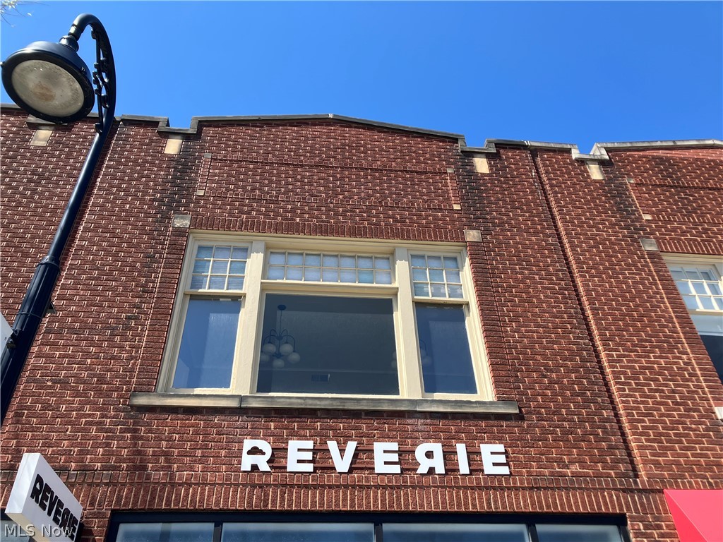 Cuyahoga Falls - Commercial Lease