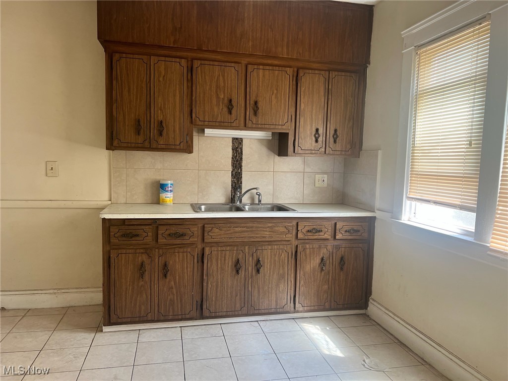 City Allotment Cos East Boule - Residential Lease