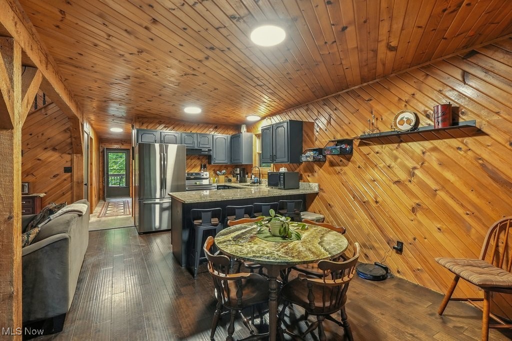 Rock Spring Heights - Residential