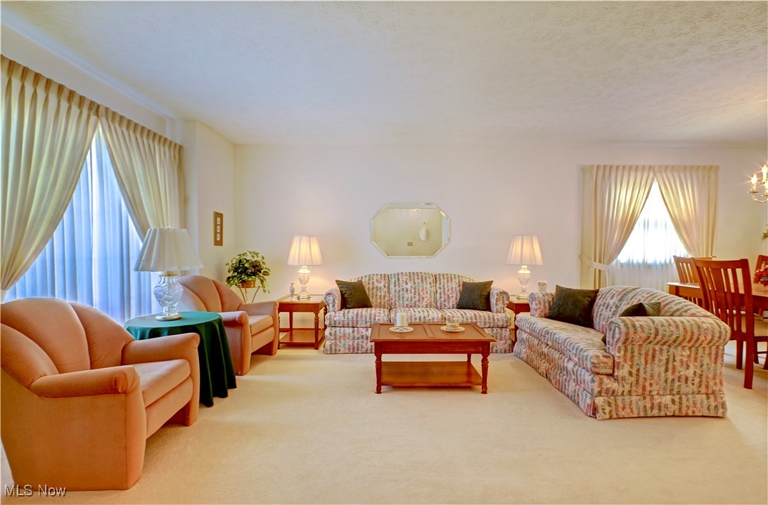 10636 Stapleton Drive, Strongsville, Ohio image 6