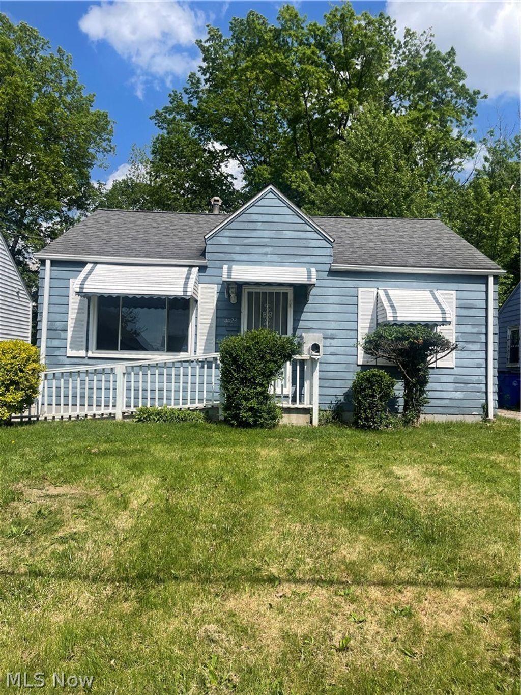 Photo of 4423 E 141st Street, Cleveland, OH 44128 (MLS # 5211713)