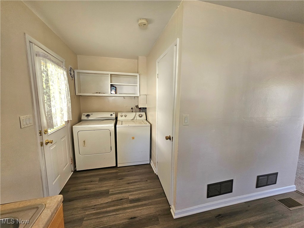 Dennison Manor - Residential