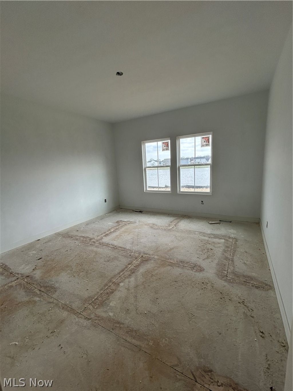 Photo of 426 Pheasant Run, Elyria, OH 44035 (MLS # 5197971)