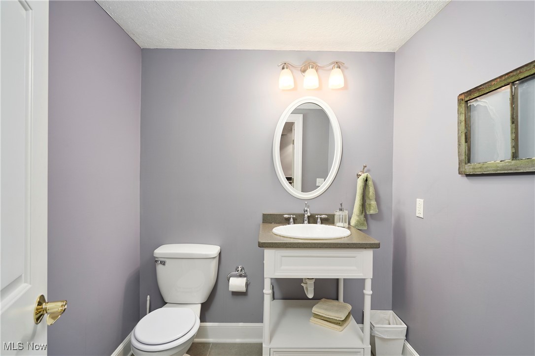 240 Anne Marie Court, Hinckley, Ohio image 32