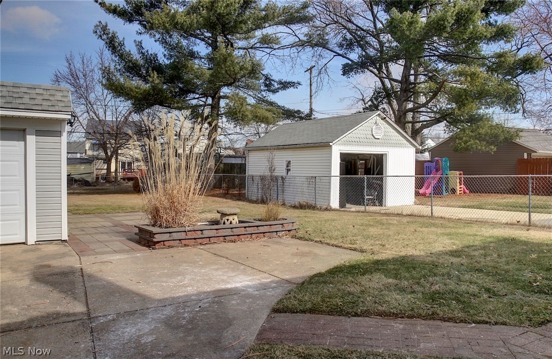 H A Stahl Properties Cos Ridg - Residential