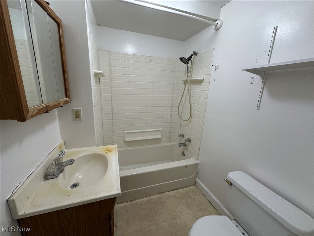 Sharon Heights - Residential Lease