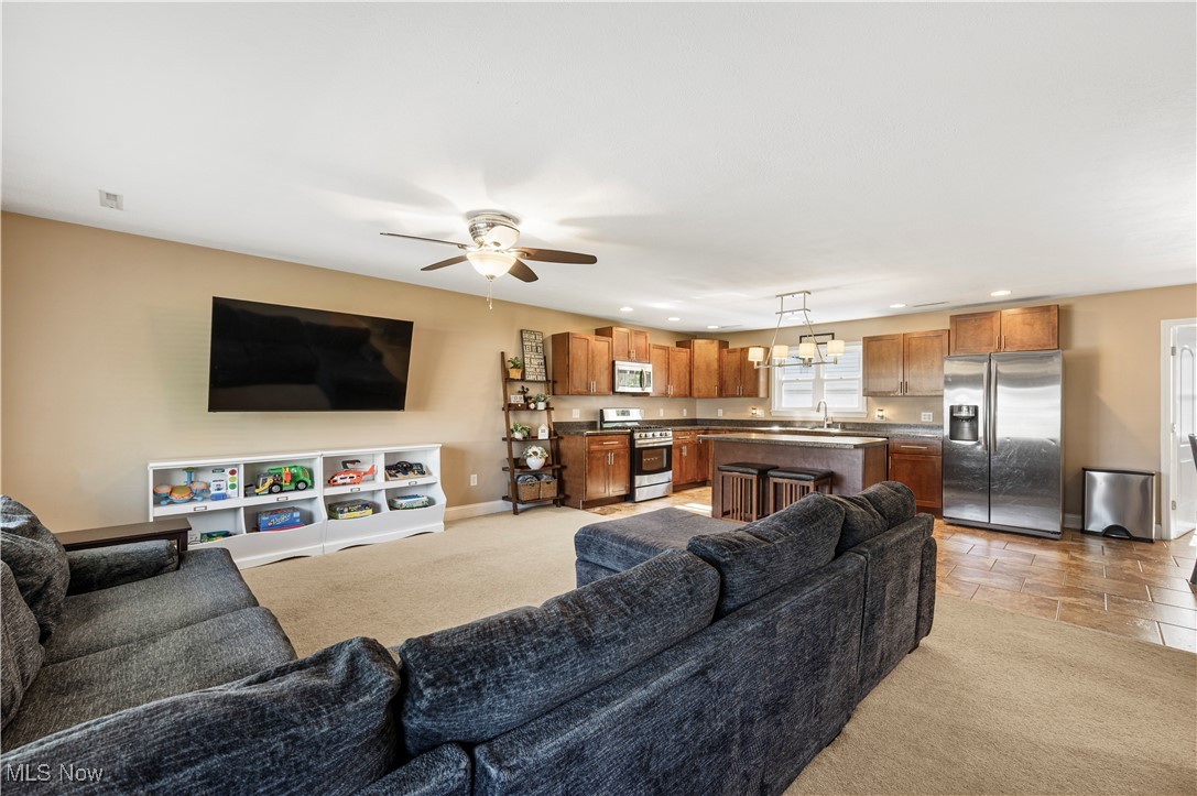 10284 Wellington Road, Streetsboro, Ohio image 4