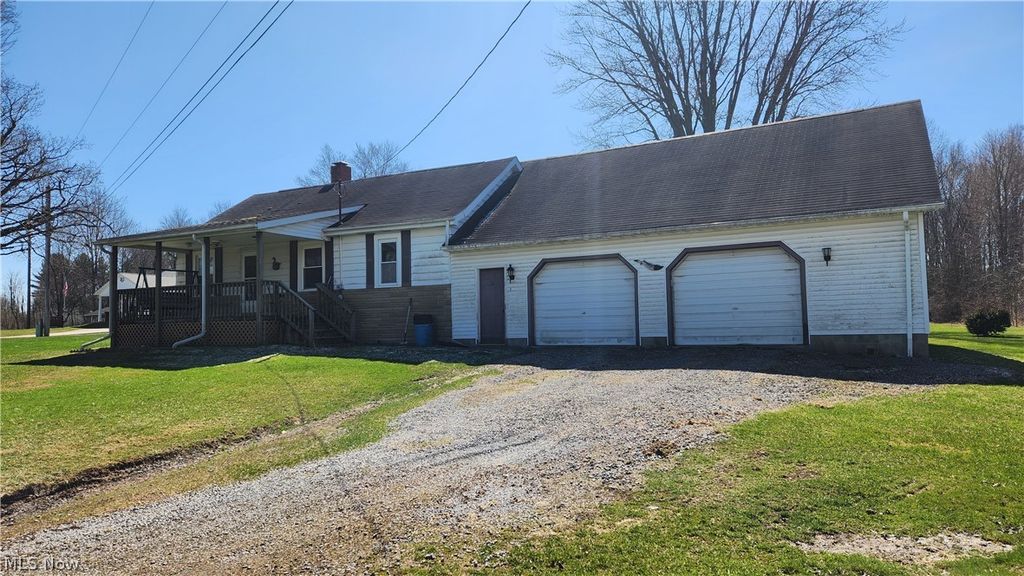 Photo of 9135 Plank Road, Bloomfield, OH 44450 (MLS # 5195821)