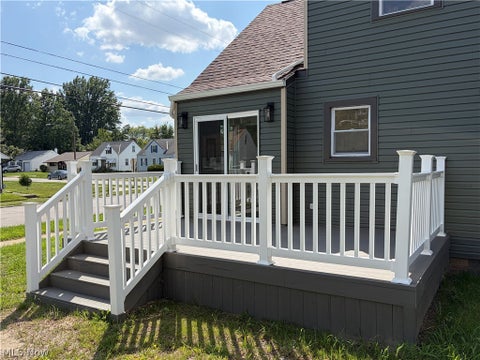 Tiny photo for 3895 E 189th Street, Cleveland, OH 44122 (MLS # 5238838)