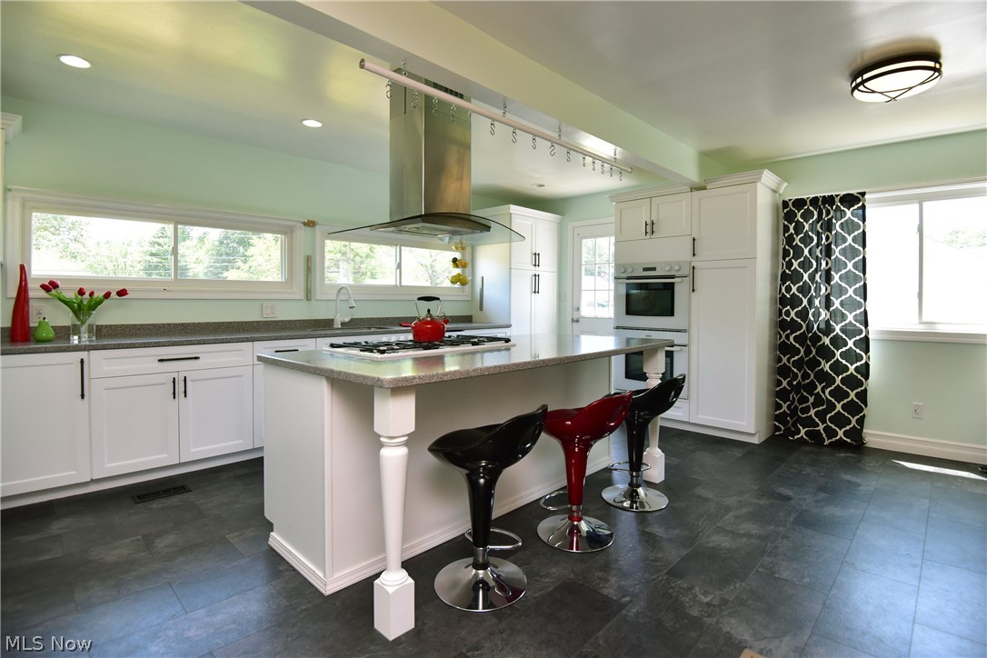 Melvin F Freelands Westhill E - Residential