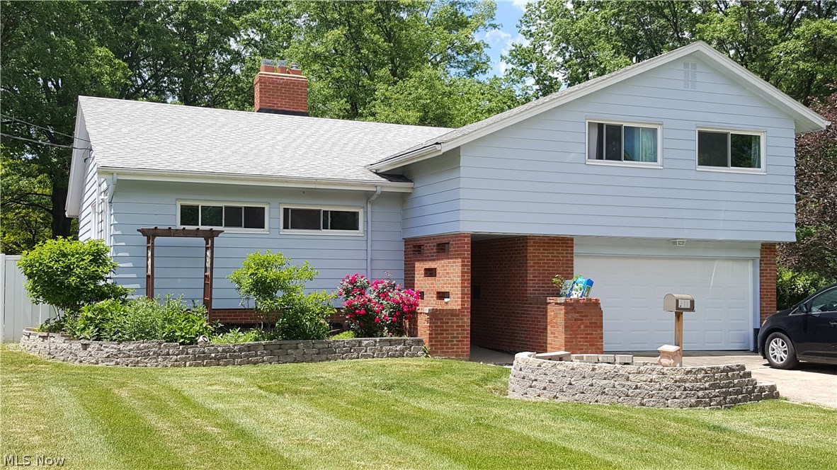 Melvin F Freelands Westhill E - Residential