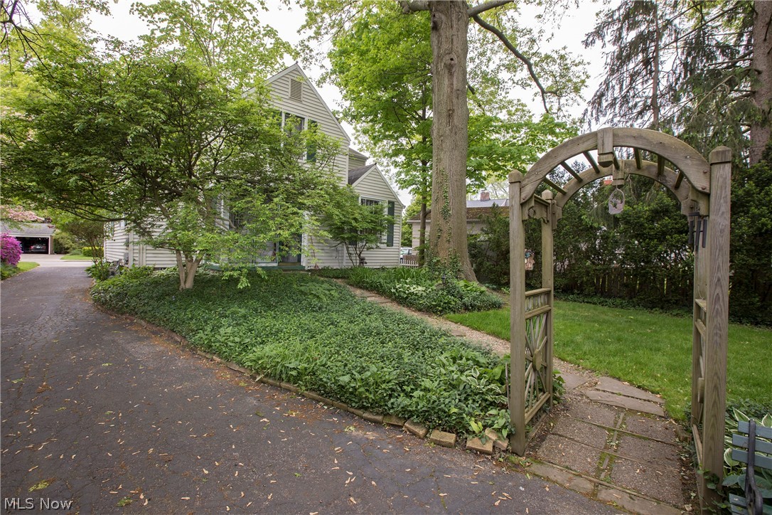 Asling Hartman West Bridge - Residential