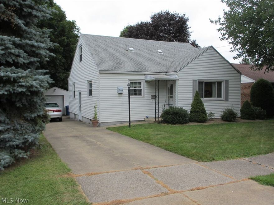 After 52 Years, owner is downsizing. Absolute Auction, sells to the highest bidder on location:Wednesday – September 16th, 2015 – 5:30PM
Three Bedroom Bungalow Home
Replacement Windows – Central Air – Detached Garage
Summit County – Barberton City Schools
HOME FEATURES: Clean bungalow style home situated on 45’x120’ lot. Main level having large living room, nice kitchen w/ dining room, two bedrooms w/ hardwood floors and full bath. Second level with third bedroom, sitting area and loads of storage. Full divided basement with walkout, glass block windows, commode, 200amp elec. breakers, 2000’ Lennox Elite Series gas furnace, central air and public utilities. Home has replacement windows, approx. 15-year shingles, detached single car garage, concrete driveway and nice private yard. Home was built in 1951’ having approx. 1,350 sq ft and ½ taxes are $669.96. Home will be open auction day starting at 4PM for inspections. Call for details!
TERMS ON REAL ESTATE: 15% down auction day, bal