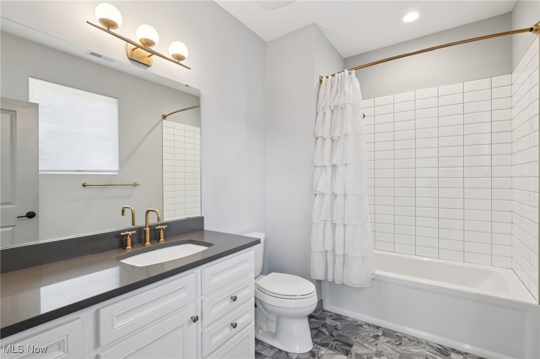 Edgewood Trace Twnhs Sub - Residential