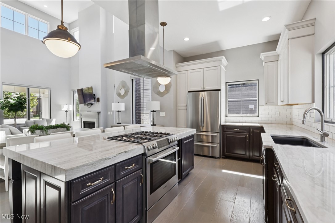 Edgewood Trace Twnhs Sub - Residential