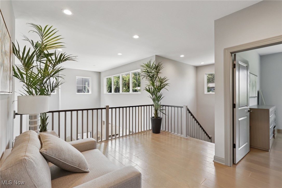 Edgewood Trace Twnhs Sub - Residential