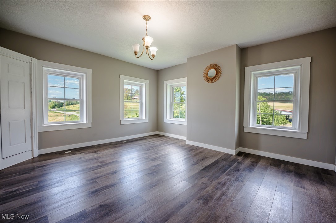 3153 SW Boltz Orchard Road, Sugarcreek, Ohio image 33
