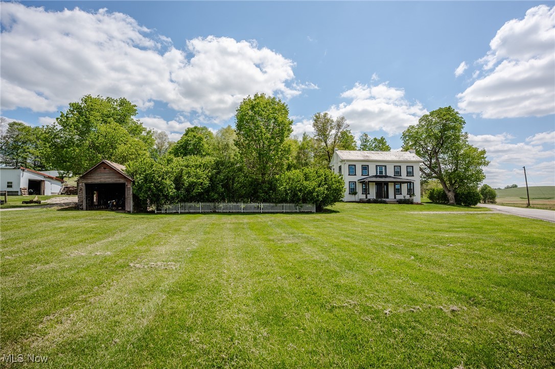 3153 SW Boltz Orchard Road, Sugarcreek, Ohio image 7