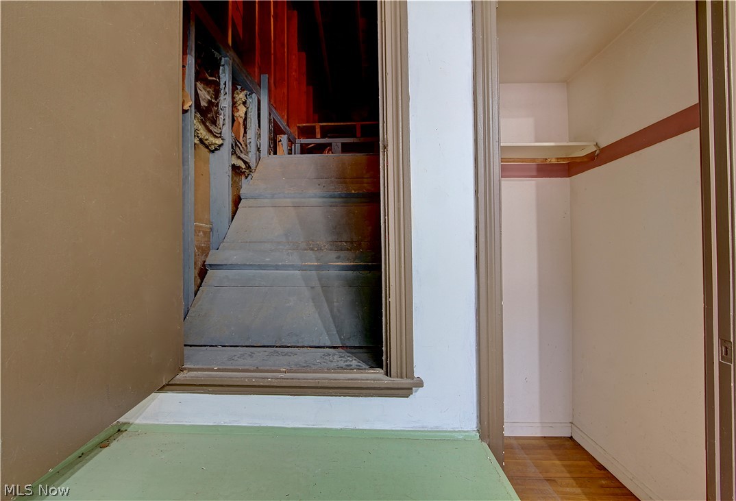 Bruscino - Residential