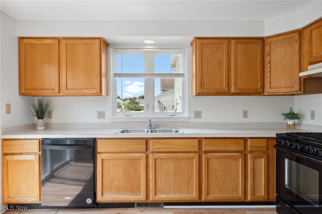 Villages/Coventry Xing Ph V - Residential