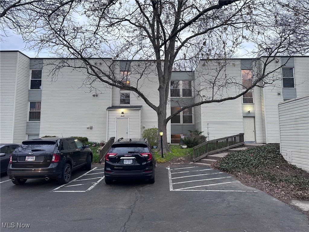 1625 Cedarwood Drive #316, Westlake, Ohio image 3
