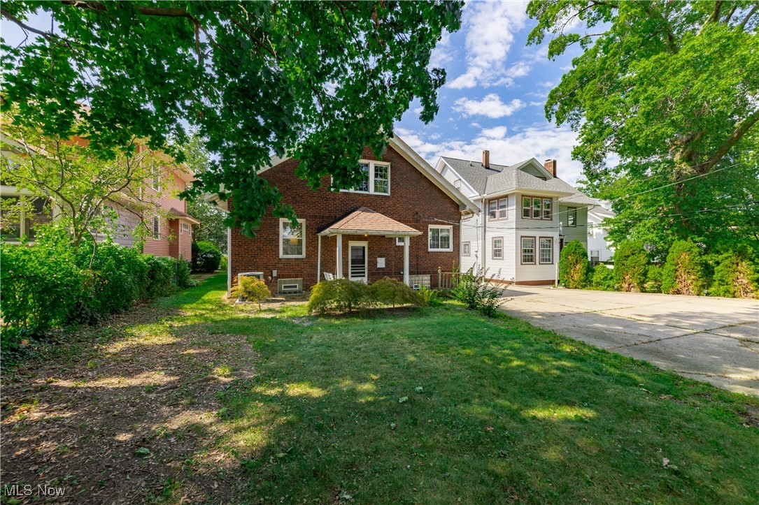Nicholson Realty Cos Waterbur - Residential