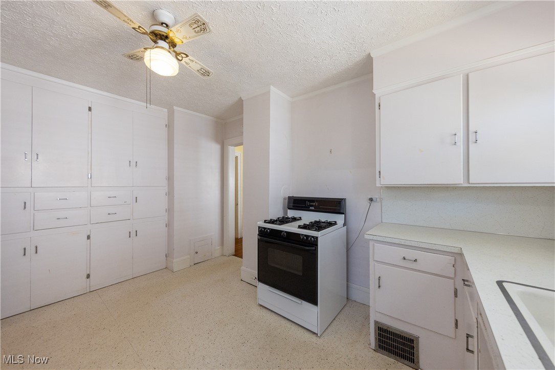 Nicholson Realty Cos Waterbur - Residential