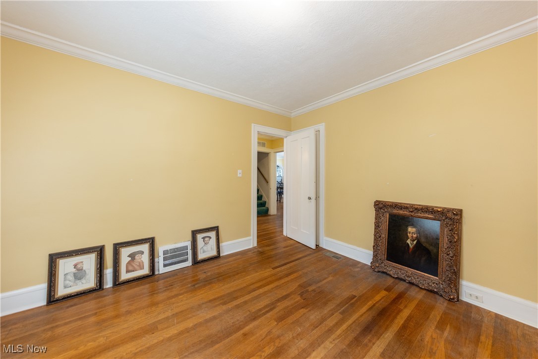 Nicholson Realty Cos Waterbur - Residential