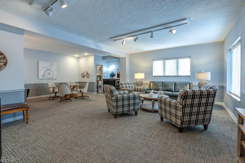 Halter & Mueller - Commercial Sale