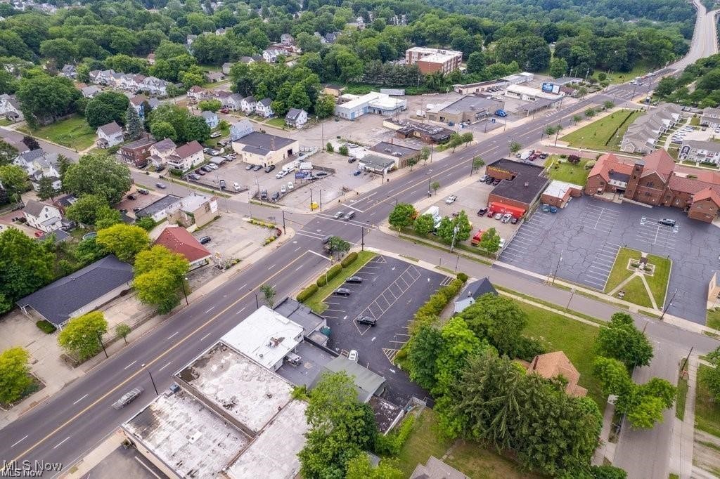 Halter & Mueller - Commercial Sale