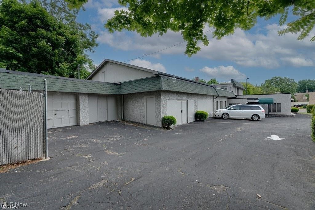 Halter & Mueller - Commercial Sale