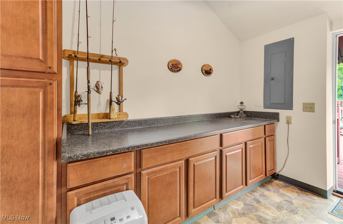 3562 Rockwood Drive, Carrollton, Ohio image 11