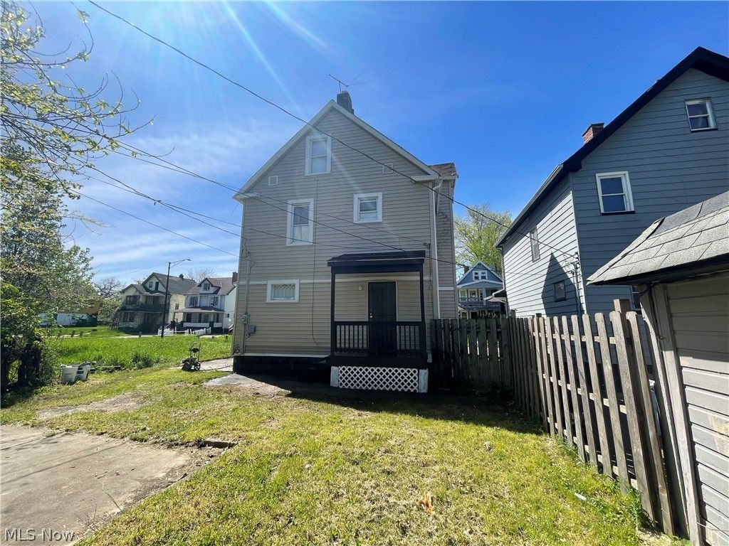 Photo of 14101 Strathmore Avenue, East Cleveland, OH 44112 (MLS # 5204897)