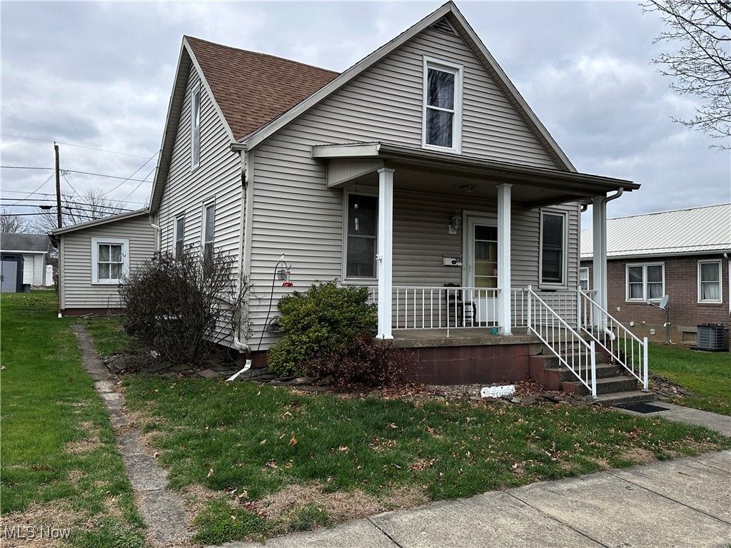 Photo of 849 Walnut Street, Caldwell, OH 43724 (MLS # 5175299)