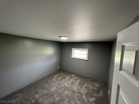 Tiny photo for 17911 Davis Road, Lake Milton, OH 44429 (MLS # 5187677)