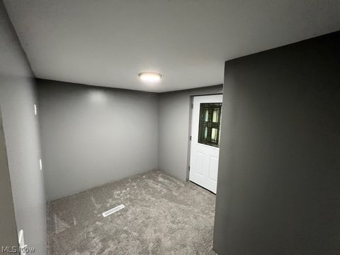 Tiny photo for 17911 Davis Road, Lake Milton, OH 44429 (MLS # 5187677)