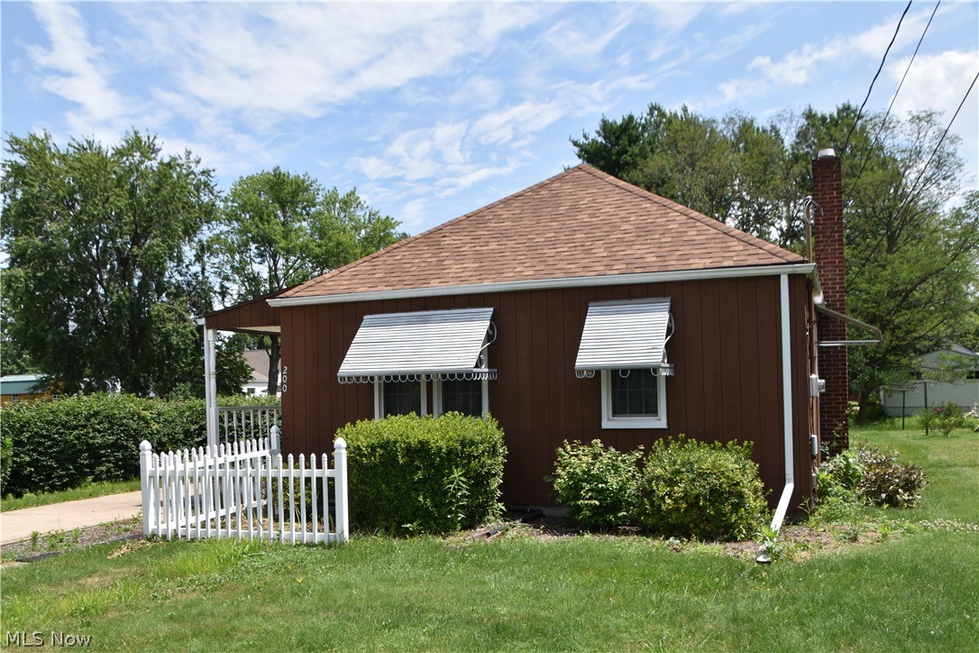 Tuxedo Park - Residential