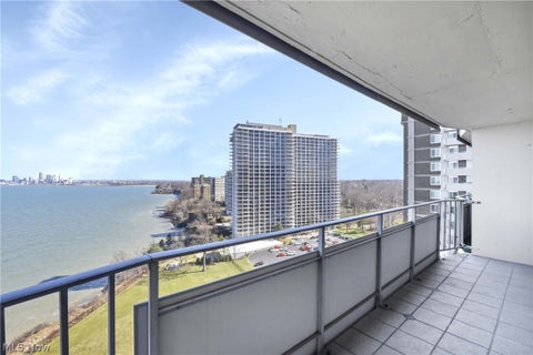 Tiny photo for 12900 Lake Avenue #1624, Lakewood, OH 44107 (MLS # 5241262)