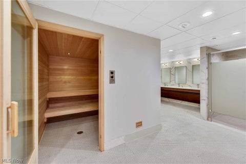 Tiny photo for 12900 Lake Avenue #1624, Lakewood, OH 44107 (MLS # 5241262)