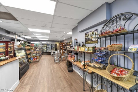 Tiny photo for 12900 Lake Avenue #1624, Lakewood, OH 44107 (MLS # 5241262)