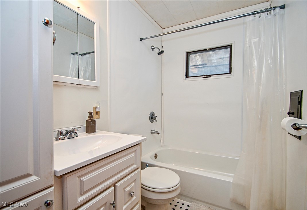 Wooster Ave Allotment - Residential