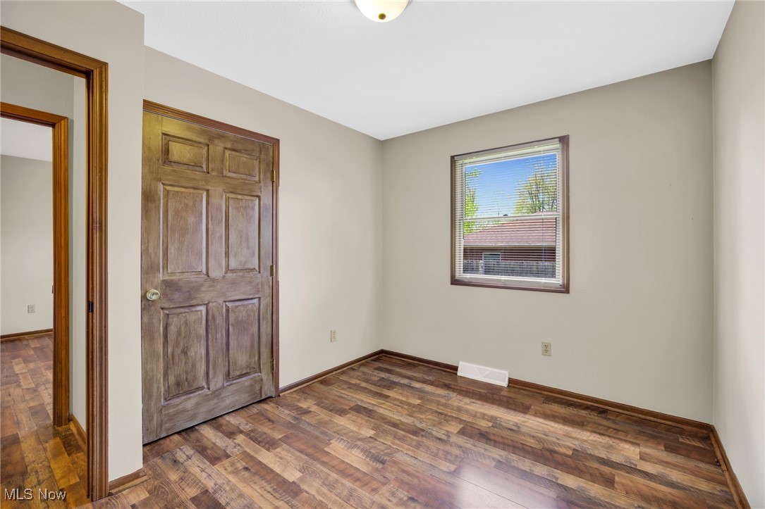 241 W Good Avenue, Wadsworth, Ohio image 14