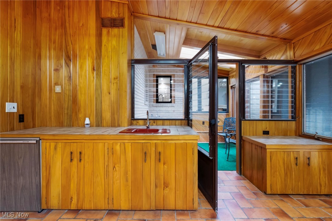 Hills & Dales - Residential